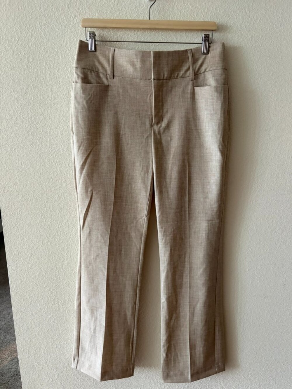 Nine West Beige Mid-Rise Bootcut Dress Pants – Size 8